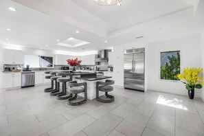 Maison, plusieurs lits, patio, vue montagne (Rancho Haven) | Cuisine privée