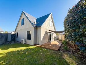 Exterior - Relax On Moonshine (Dunsborough)