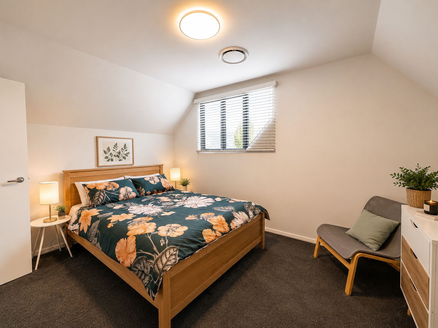 House, Multiple Beds, Non Smoking | Individually decorated, individually furnished, iron/ironing board