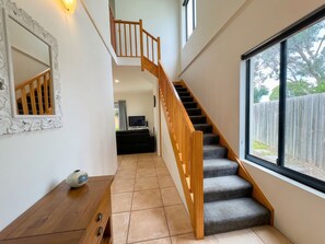 Interior entrance - Relax On Moonshine (Dunsborough)