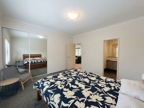 單棟房屋, 多張床, 非吸煙房 | 獨特設計、獨特裝修、熨斗/熨衫板、床單