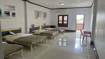 Comfort Quadruple Room, City View | Blackout drapes, soundproofing, iron/ironing board, free WiFi