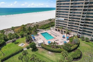 Exterior - Stunning Marco Condo l Million-Dollar Views! (Marco Island)