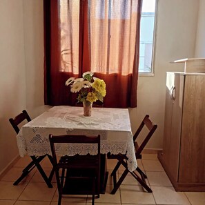 Dining - Onix Campos Apartment (Campos dos Goytacazes)