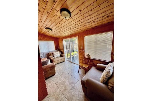 Cozy Lake Placid Retreat-Perfect for Your Adirondack Getaway! 4+ Parking spaces!
