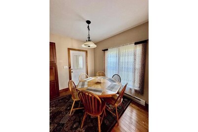 Cozy Lake Placid Retreat-Perfect for Your Adirondack Getaway! 4+ Parking spaces!