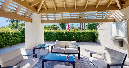 Sunny Palm Desert Retreat with Breathtaking Mountain & Valley Views, Heated Pool