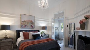 4 habitaciones, escritorio, tabla de planchar con plancha y wifi 