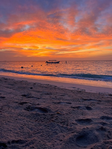 Brisas del mar playa blanca