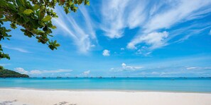 Beach nearby, white sand, beach shuttle
