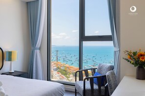 Luksus-lejlighed - 3 soveværelser - balkon - havudsigt | Strand-/havudsigt