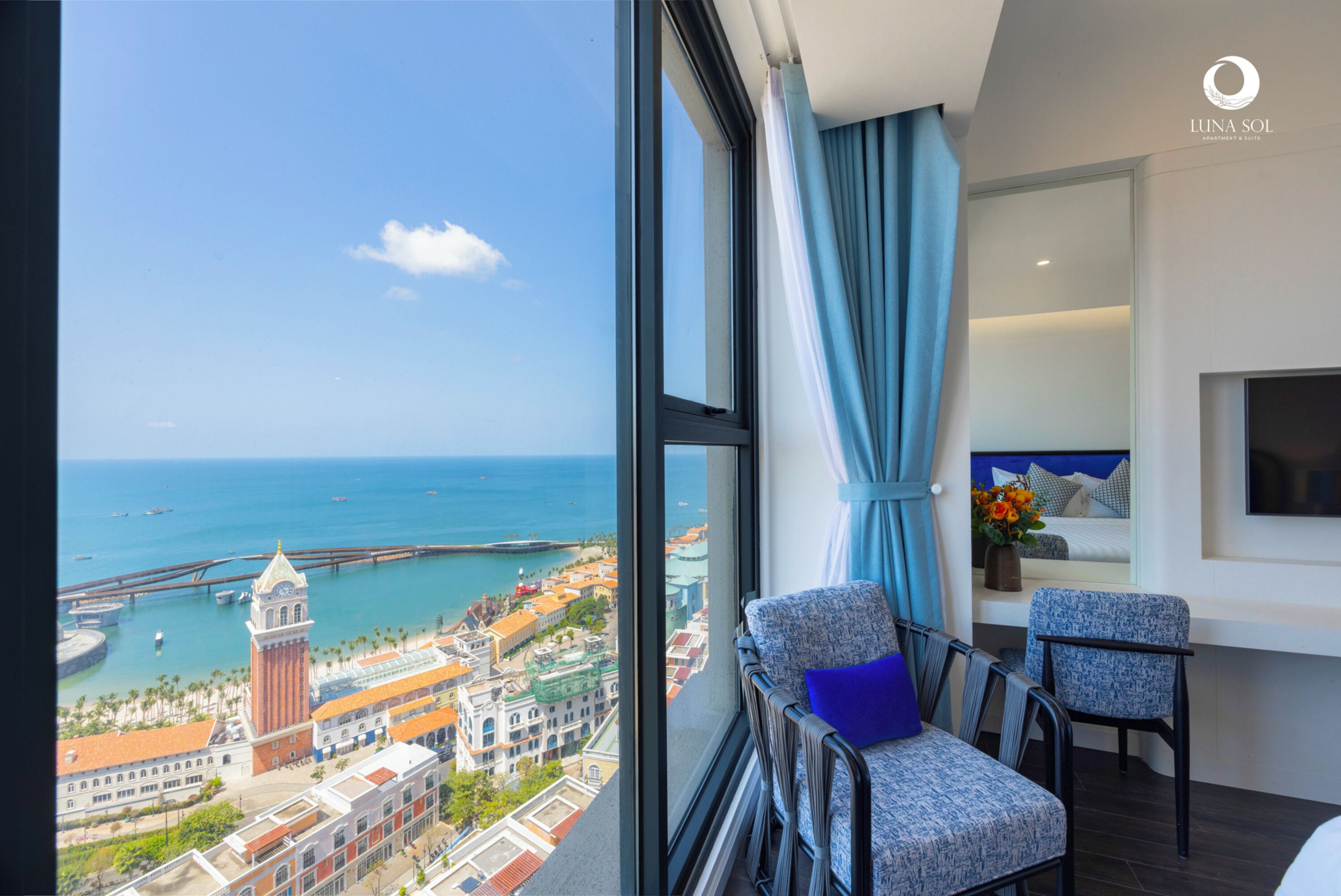 Appartement Luxe, 3 chambres, balcon, vue mer | Vue sur la plage/l’océan