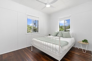 2 bedrooms, bed sheets