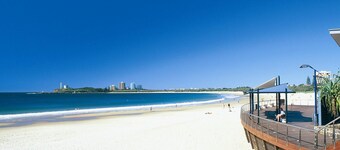 Tranquil Bali Inspired Villa. Buderim plus 5 mins from Mooloolaba Oceanfront.