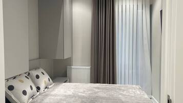 Iron/ironing board, free WiFi