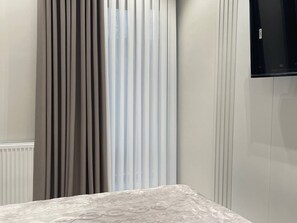 Bügeleisen/Bügelbrett, kostenloses WLAN