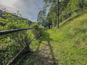 Property grounds - Holiday home in the Thuringian Forest (Engenstein)