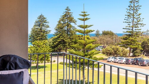 Cottesloe Marine Apartment