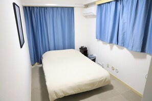 7 bedrooms, desk, iron/ironing board, free WiFi