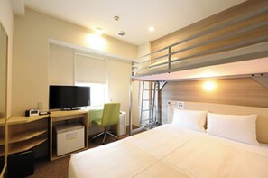 Desk, iron/ironing board, free WiFi, bed sheets