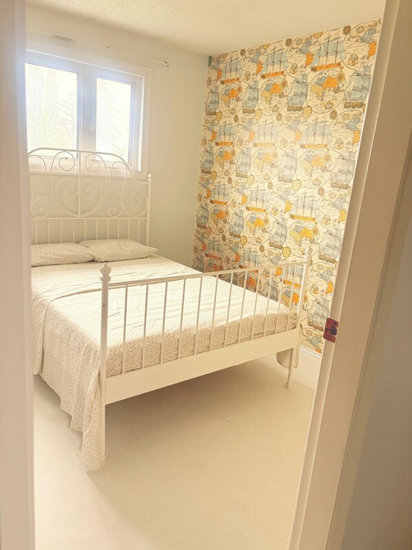 4 Schlafzimmer, Zimmersafe, Bügeleisen/Bügelbrett, Bettwäsche