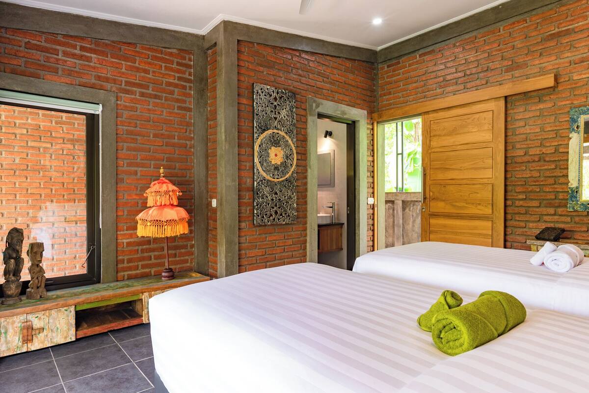 Standard Twin Room, Garden View