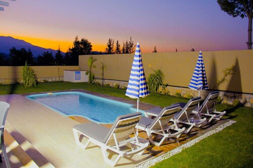 Diamond City Villas - Villa Zümrüdi