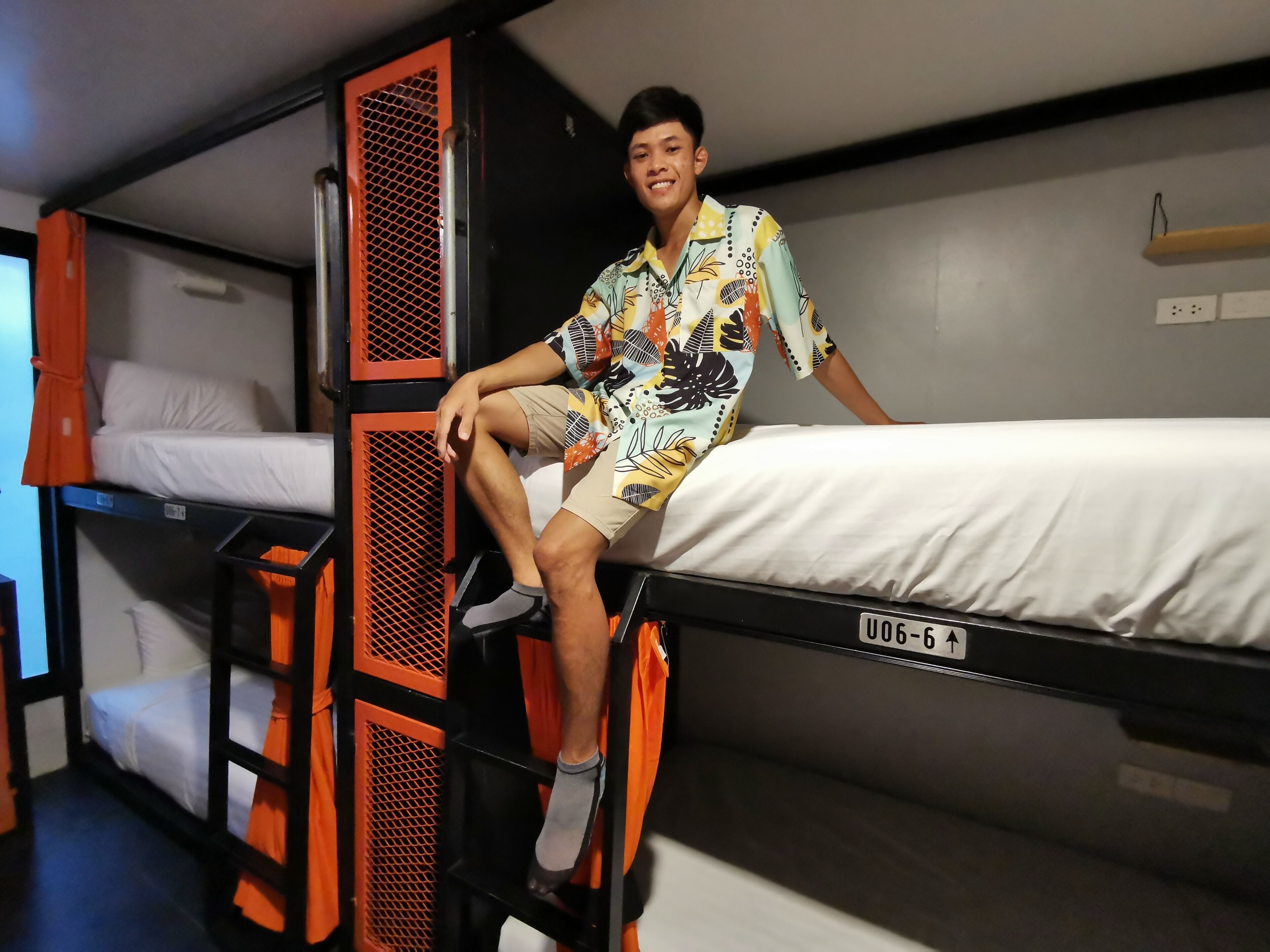 Male dorm 8 beds | In-room safe, iron/ironing board, free WiFi, bed sheets