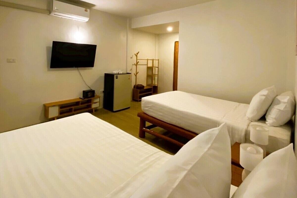 Private Room for 2 person - Twin bed | Coffres-forts dans les chambres, fer et planche à repasser