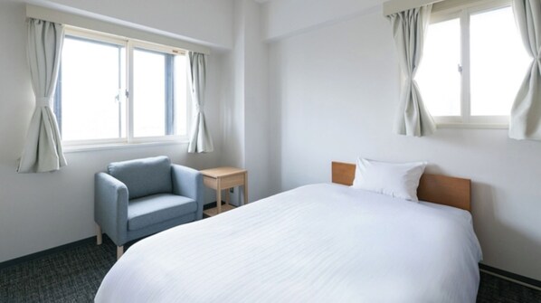 1 chambre, bureau, fer et planche à repasser, Wi-Fi gratuit