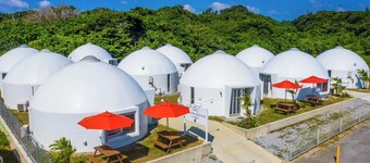 Uruma Dome Okinawa Right in front of the beach  / Uruma Okinawa