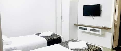 Comfort Apartment, Non Smoking, Kitchen | Laptop workspace, iron/ironing board, free WiFi