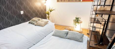 3 dormitorios, tabla de planchar con plancha, wifi gratis y ropa de cama