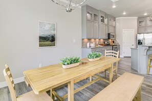 Dining - 8 Mi to Texas Tech: Spacious Lubbock Home (Lubbock)