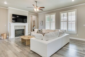 TV, fireplace - 8 Mi to Texas Tech: Spacious Lubbock Home (Lubbock)