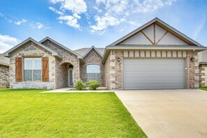 Exterior - 8 Mi to Texas Tech: Spacious Lubbock Home (Lubbock)
