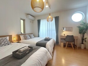 3 Schlafzimmer, Schreibtisch, Bügeleisen/Bügelbrett, kostenloses WLAN