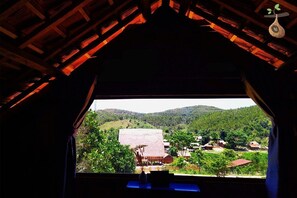 Family House, 1 Bedroom, Balcony, Mountain View | Individually decorated, individually furnished, laptop workspace - To Chim Ri Homestay Mang Đen (Kon Plong)