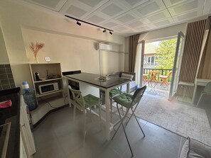 Interior - Oleg Apart ın Fethiye nestled at the heart of the City near Old Town Paspatur (Muğla)