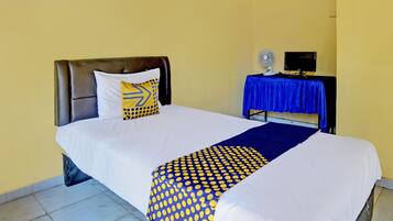 Economy Single Room | Bed sheets