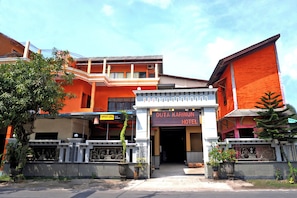 Front of property - SPOT ON 2629 Duta Karimun (Karimun Jawa)