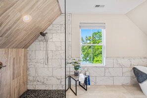 Shower, towels