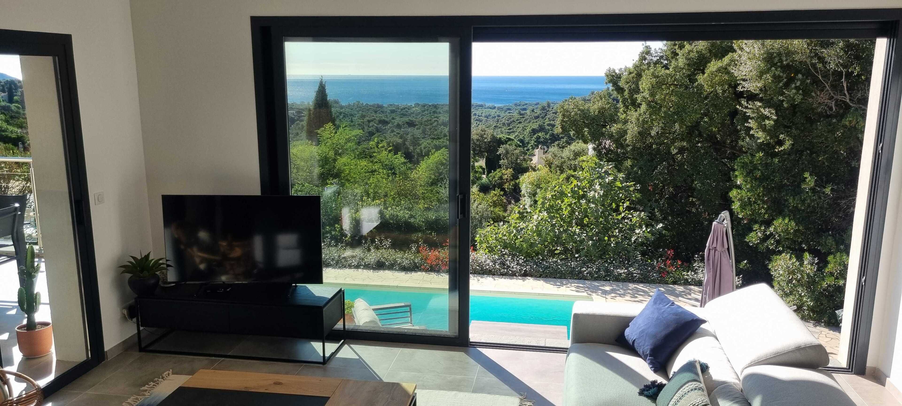 Smart-TV, DVD-Player, Computerbildschirme