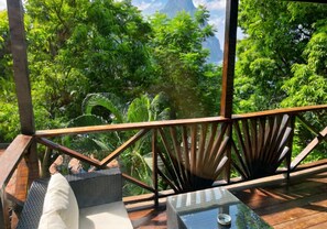 Property grounds - Relax & Rejuvenate in Scenic outdoors | Spa, pool & Breakfast | Hiking trail (Palmiste)