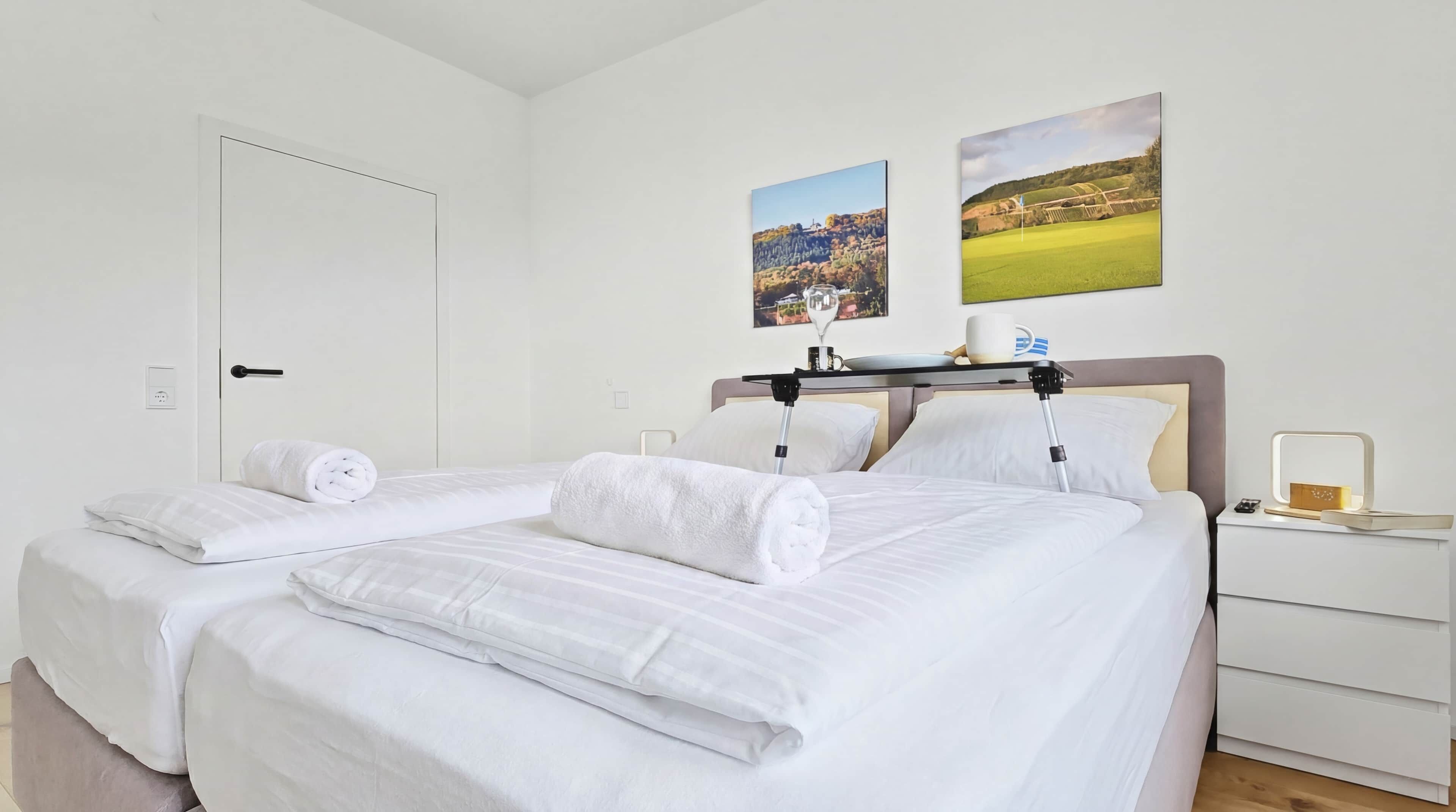 2 Schlafzimmer, Schreibtisch, Bügeleisen/Bügelbrett, kostenloses WLAN