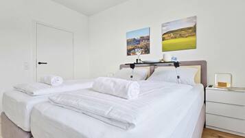 2 Schlafzimmer, Schreibtisch, Bügeleisen/Bügelbrett, kostenloses WLAN
