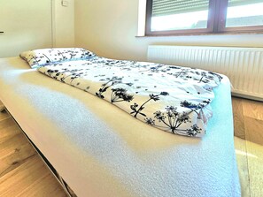 2 bedrooms, desk, iron/ironing board, free WiFi - 15 min downtown | Terrace, Grill, Luxury, Cinema, Quiet (Trierweiler)