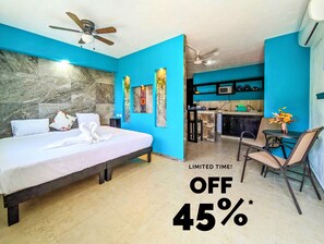 1 soveværelse, skrivebord, strygejern/strygebræt, weekendseng