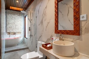 Villa, 3 Bedrooms, Private Pool | Bathroom | Separate tub and shower, hair dryer, towels, soap - Wa.Tu Villa Ubud (Ubud)