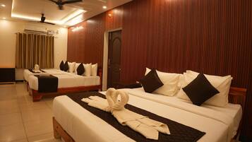 Deluxe Room | Egyptian cotton sheets, premium bedding